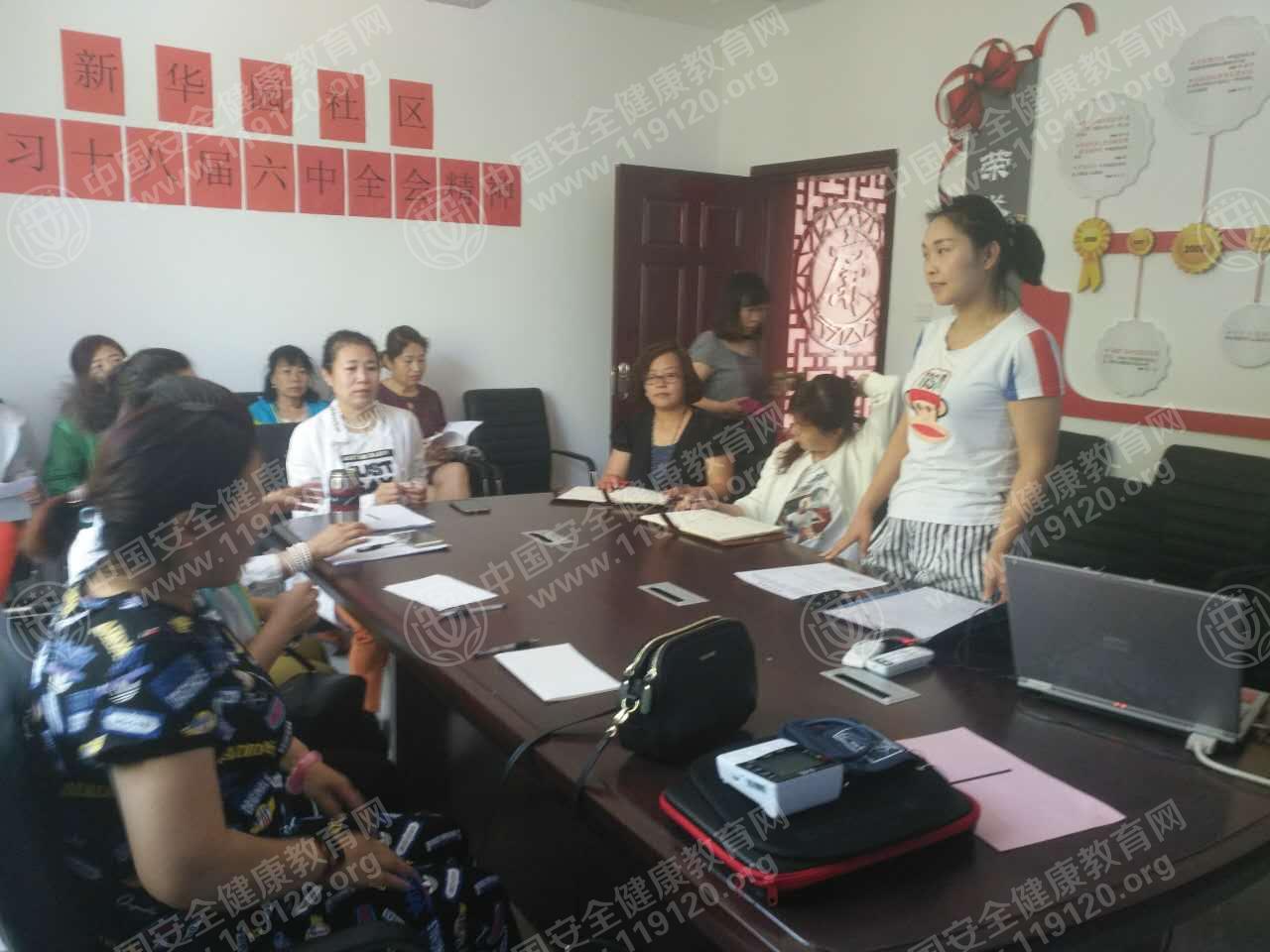 景佳桦新华园社区.jpg
