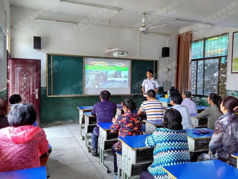 20170515黄石市下陆区老鹳庙小学宋业贤33.jpg