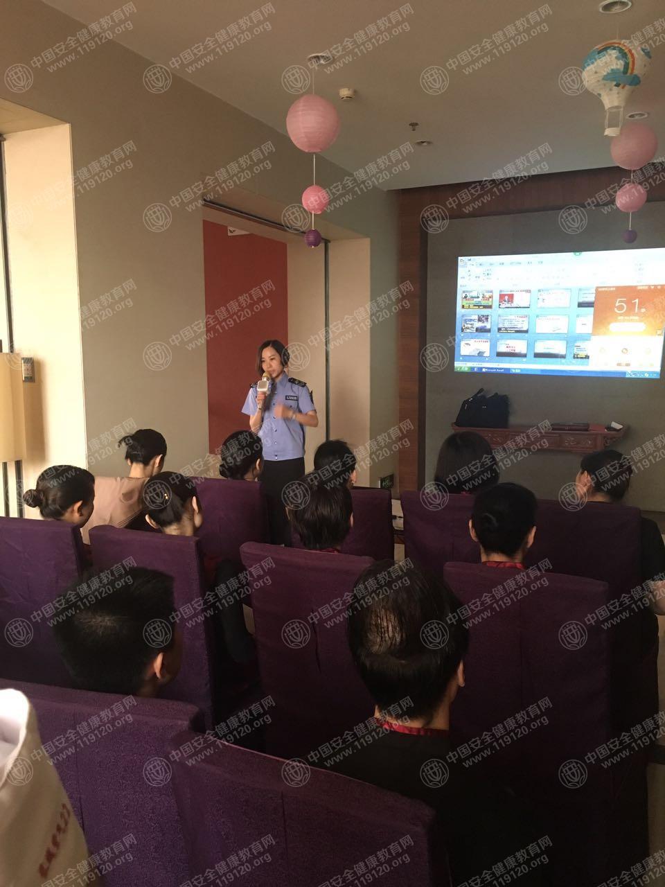 微信图片_20170619115907.jpg