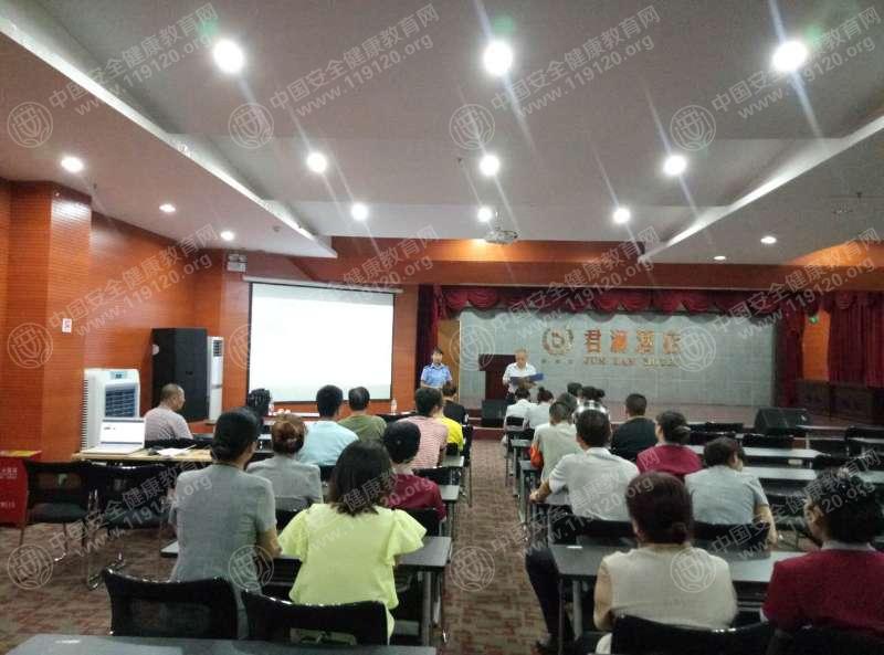 微信图片_20170630190215.jpg