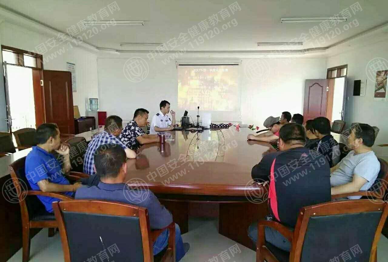 新疆阿尔泰冰川鱼股份有限公司2.jpg