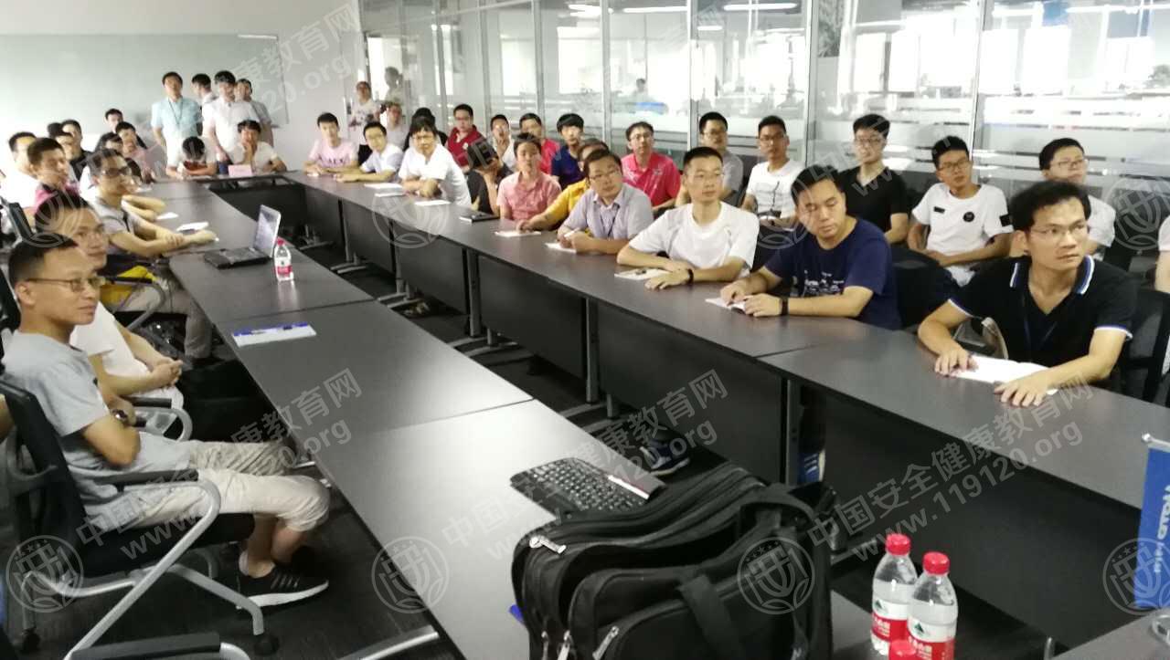 20170807 河图设计公熊灵专.jpg
