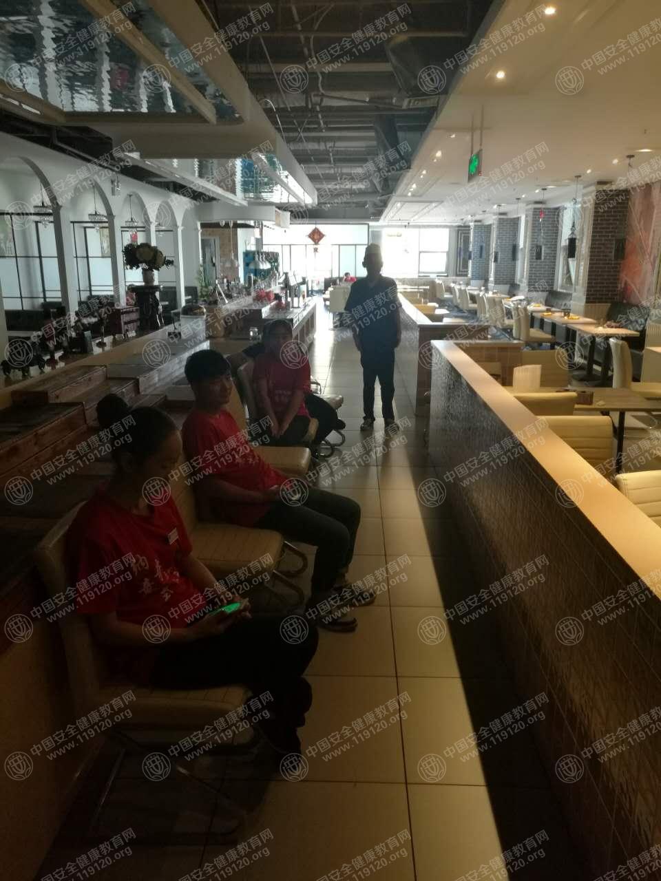 2.jpg