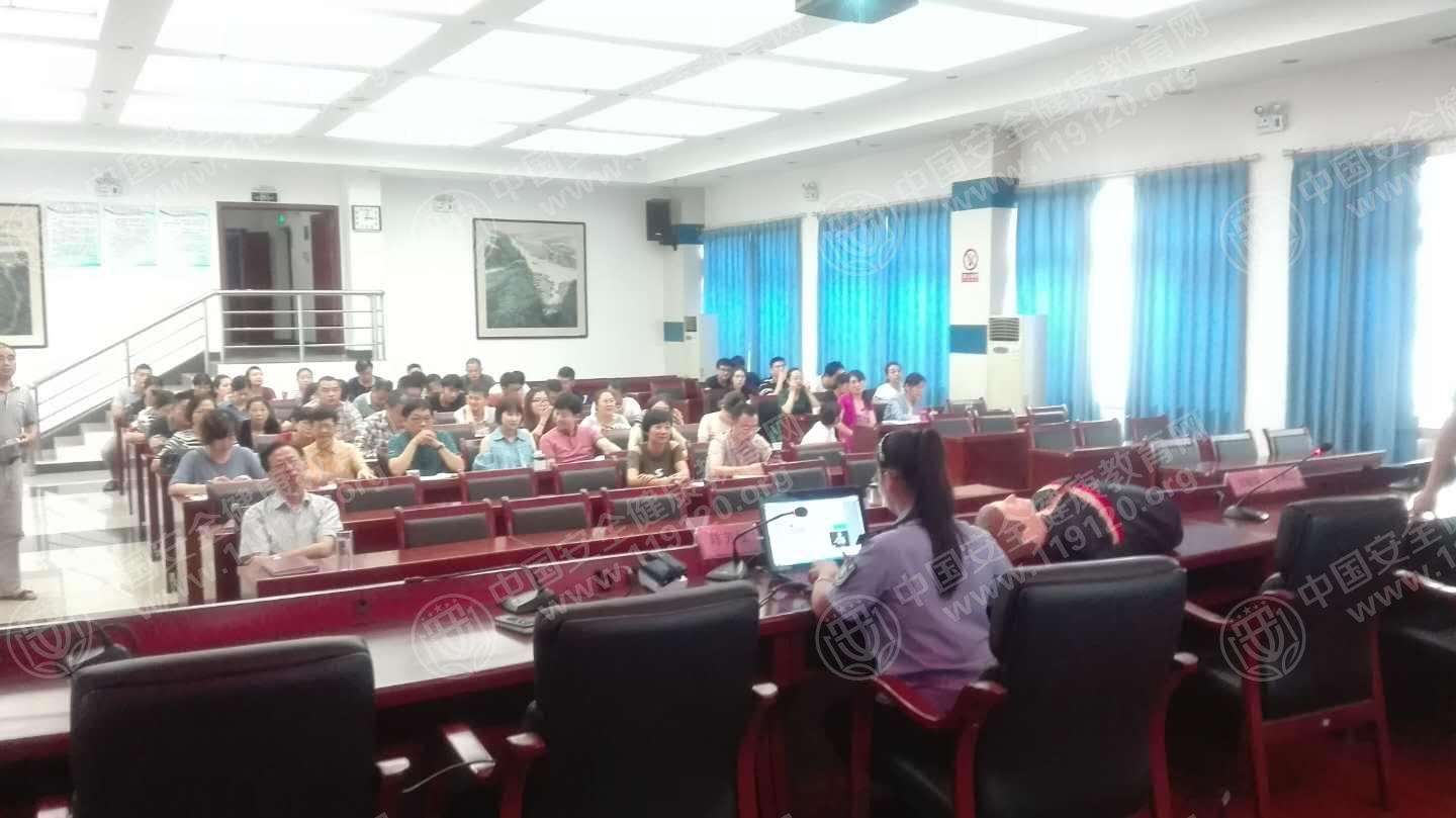 微信图片_20170830165216.jpg