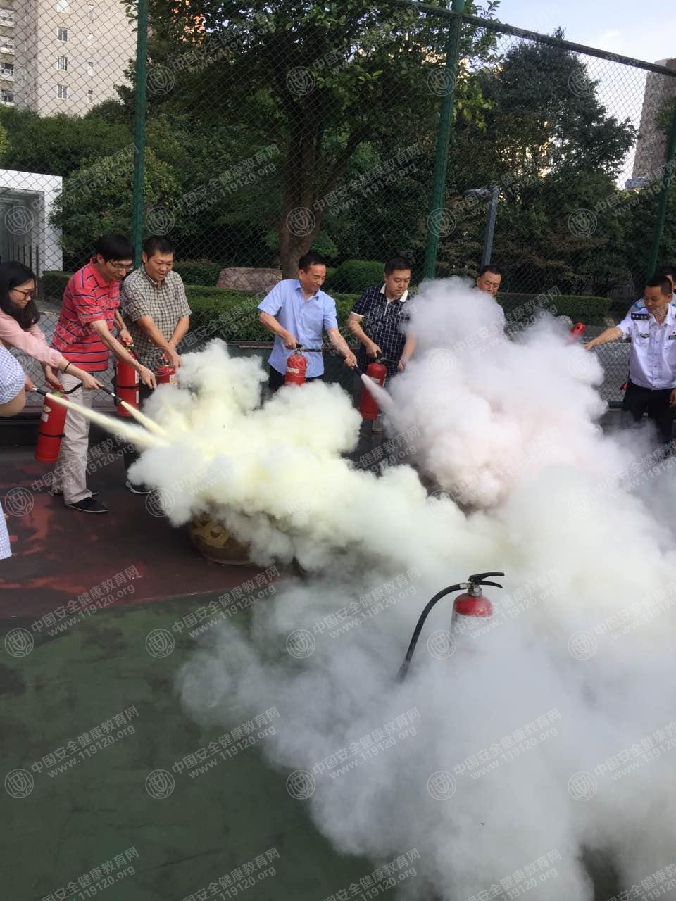 20170907国税局熊灵专4.jpg