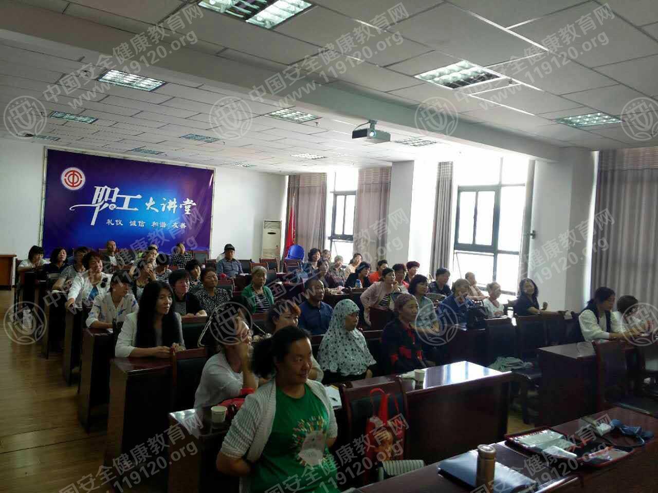 丽景街1.jpg