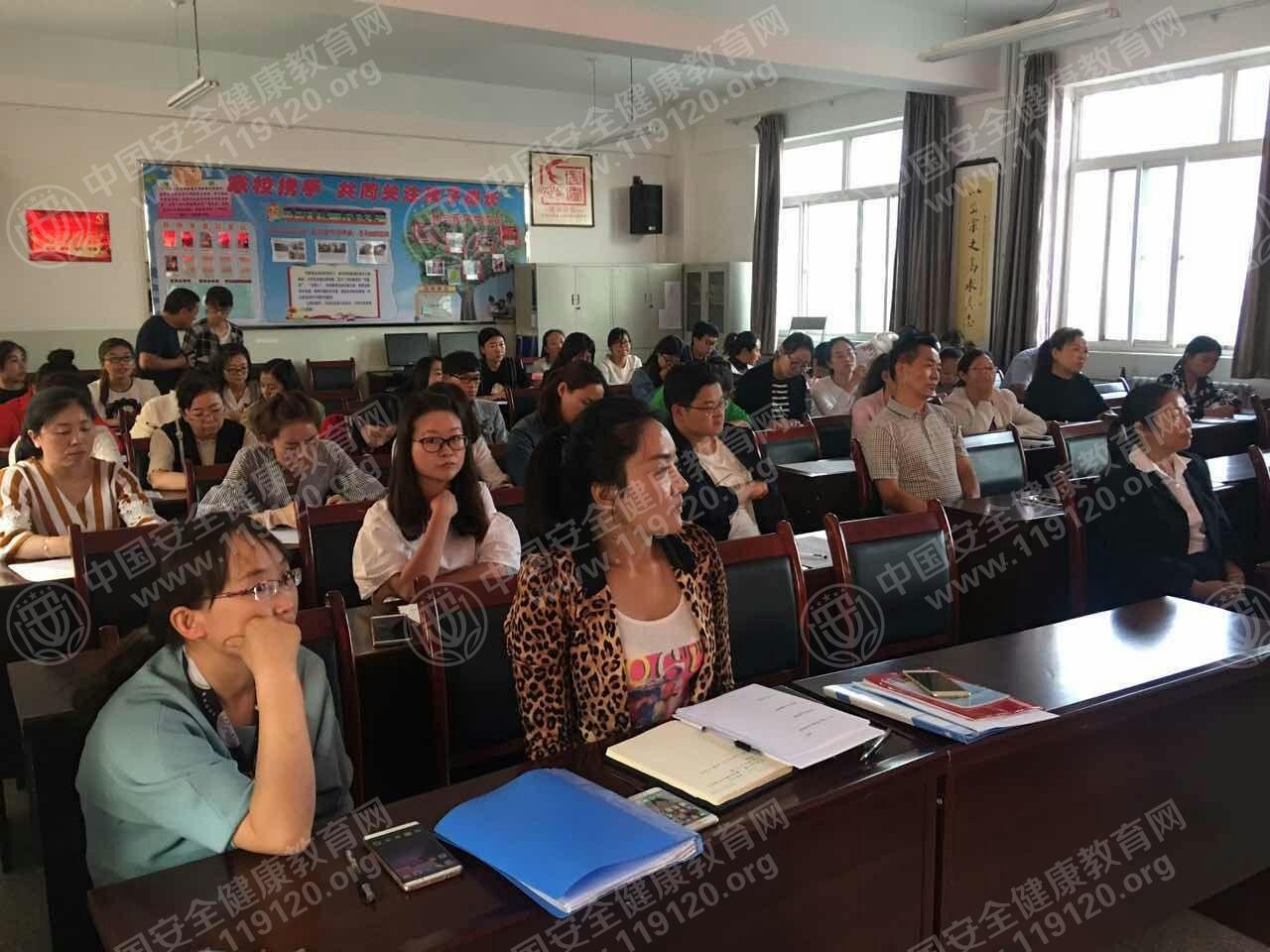 丽日学校.jpg