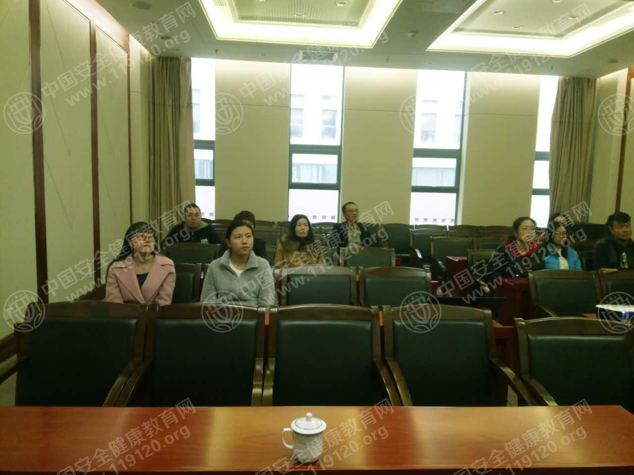 59ddcba7c78540.jpg 47.jpg