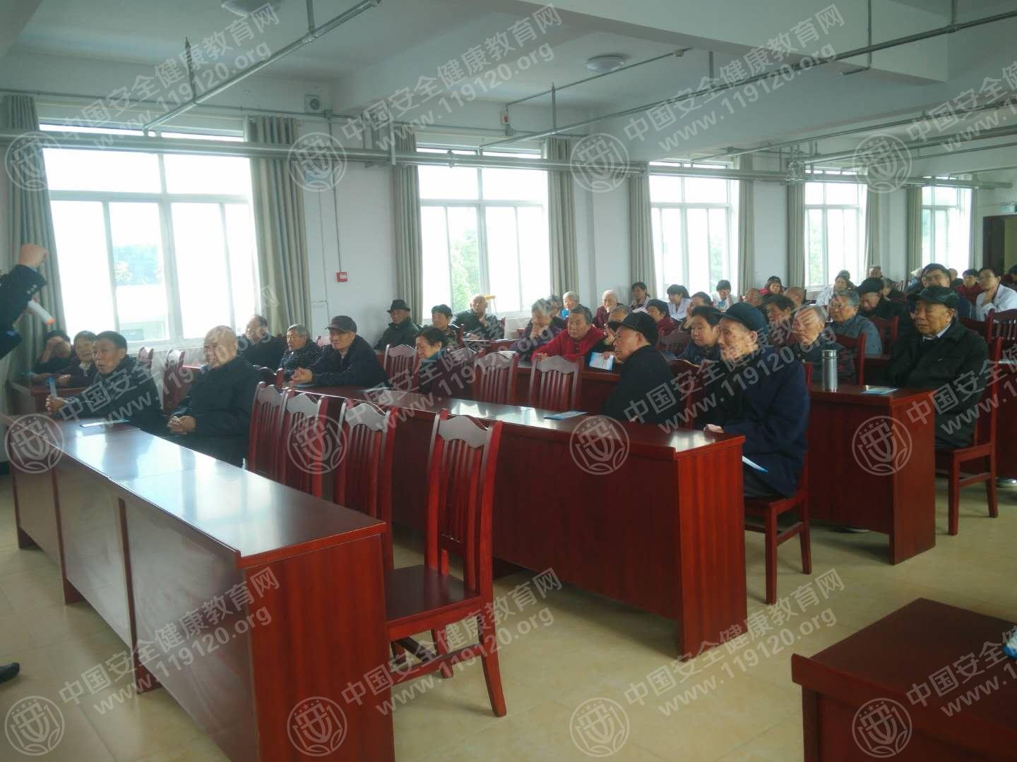 微信图片_20171013112739.jpg