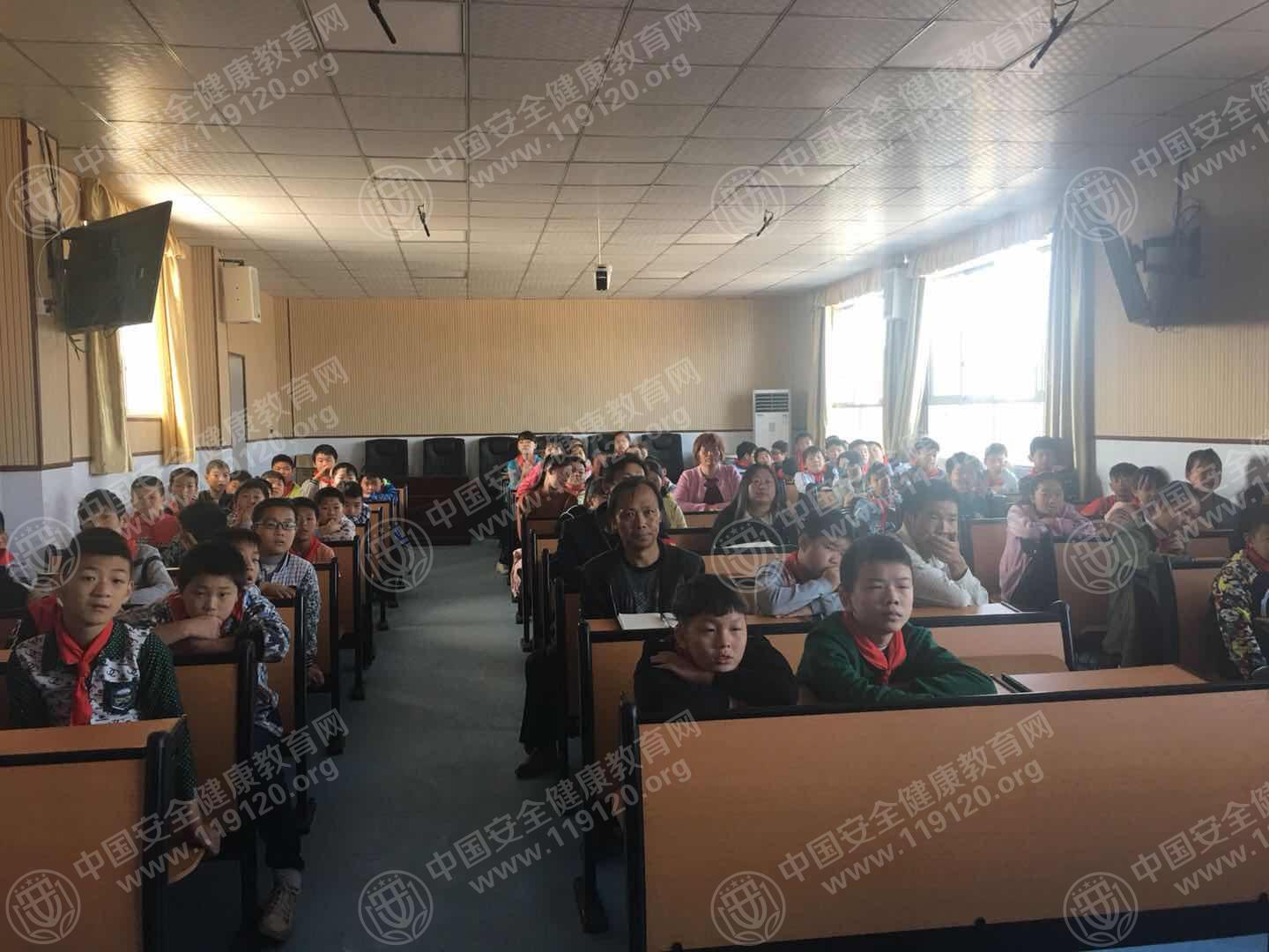 20171024大冶市大路小学郑文涛2.jpg