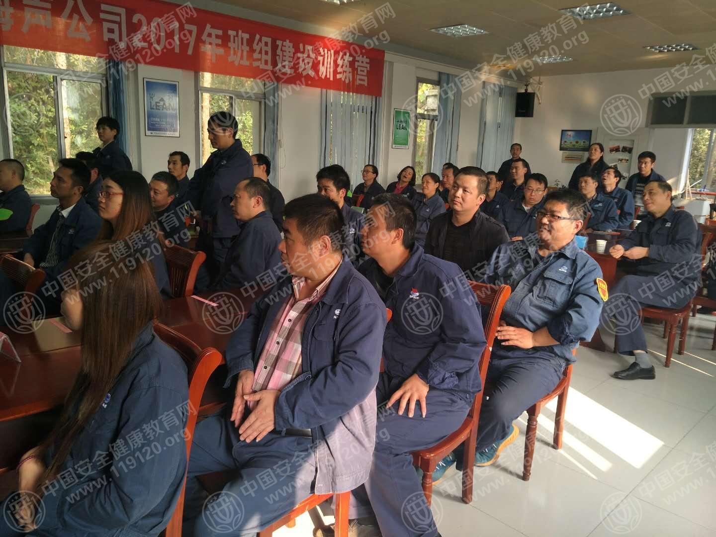 微信图片_20171109162349.jpg