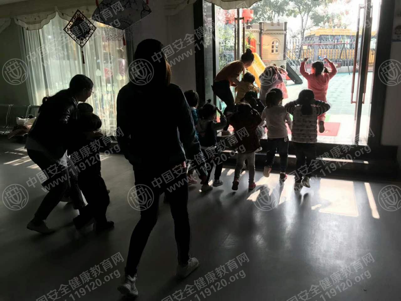 微信图片_20171110161039.jpg