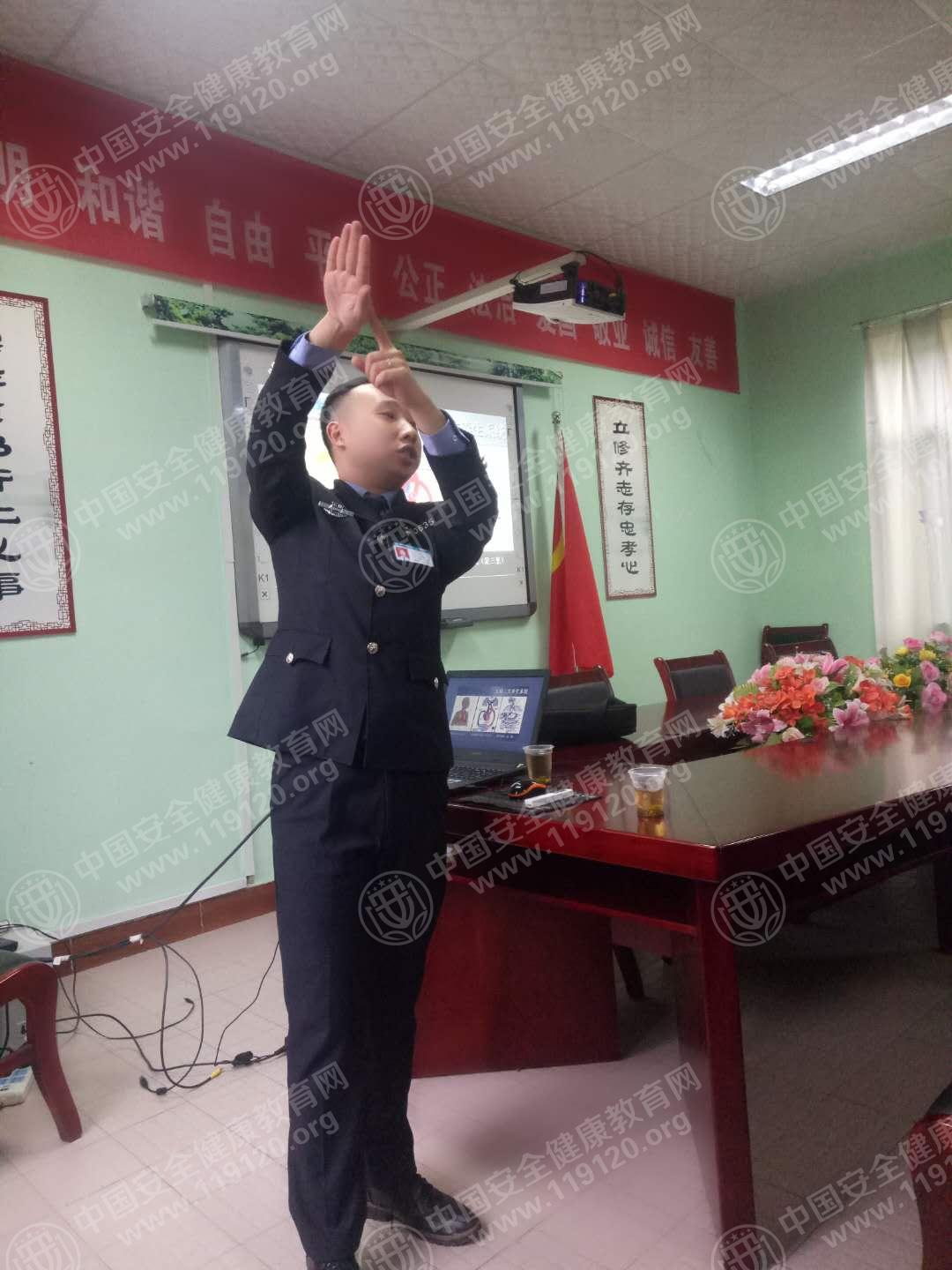 微信图片_20171113150208.jpg