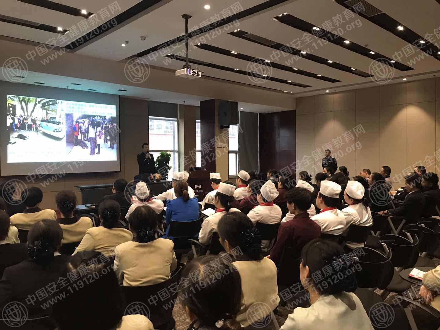 微信图片_20171114165747.jpg