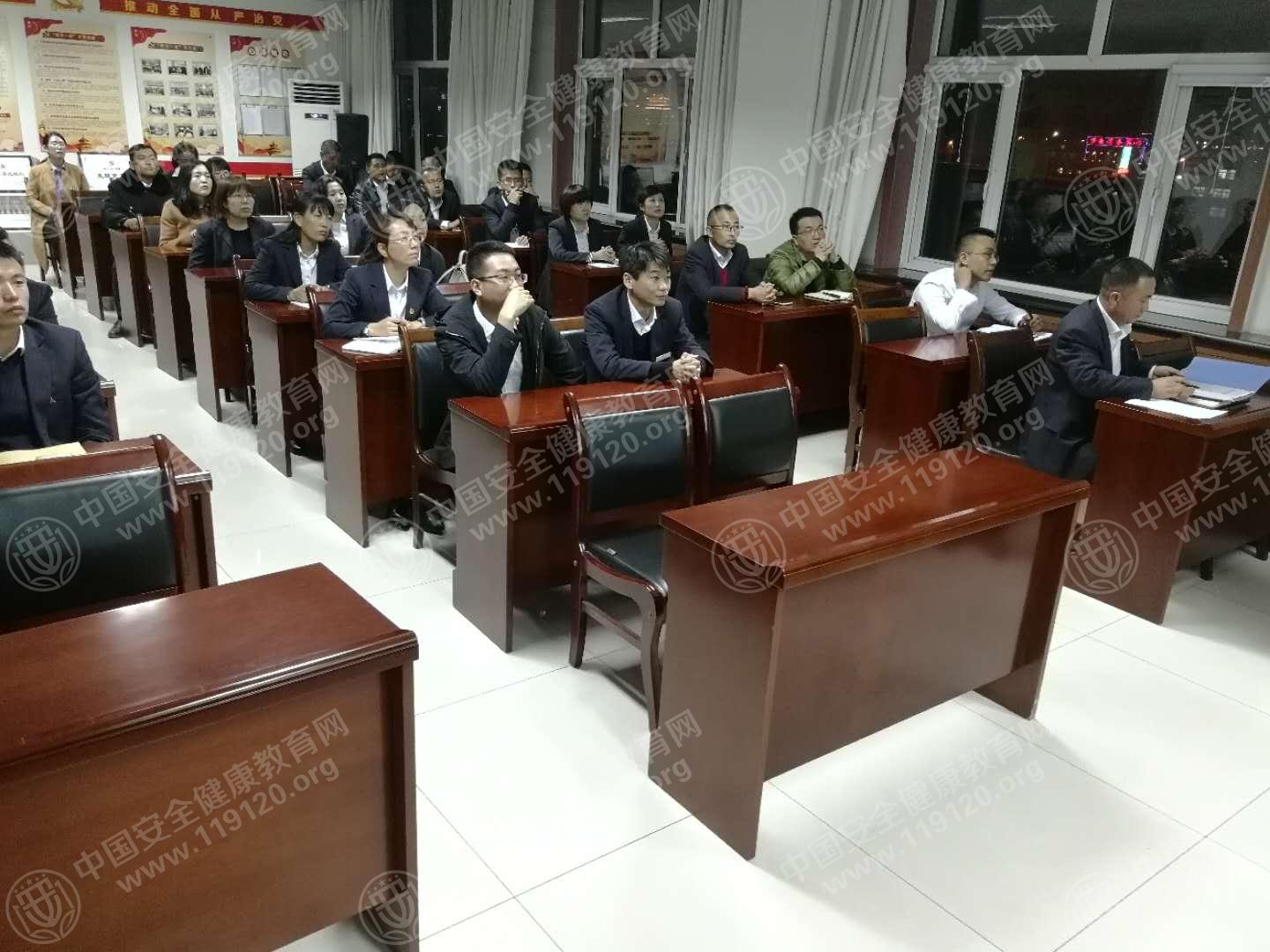 微信图片_20171116135915.jpg