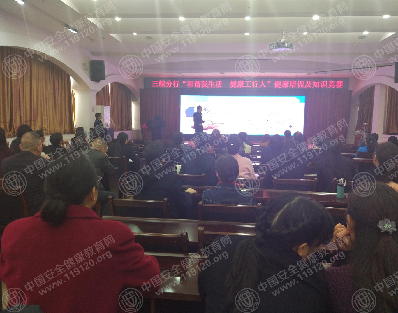 微信图片_20171115171330_副本.jpg