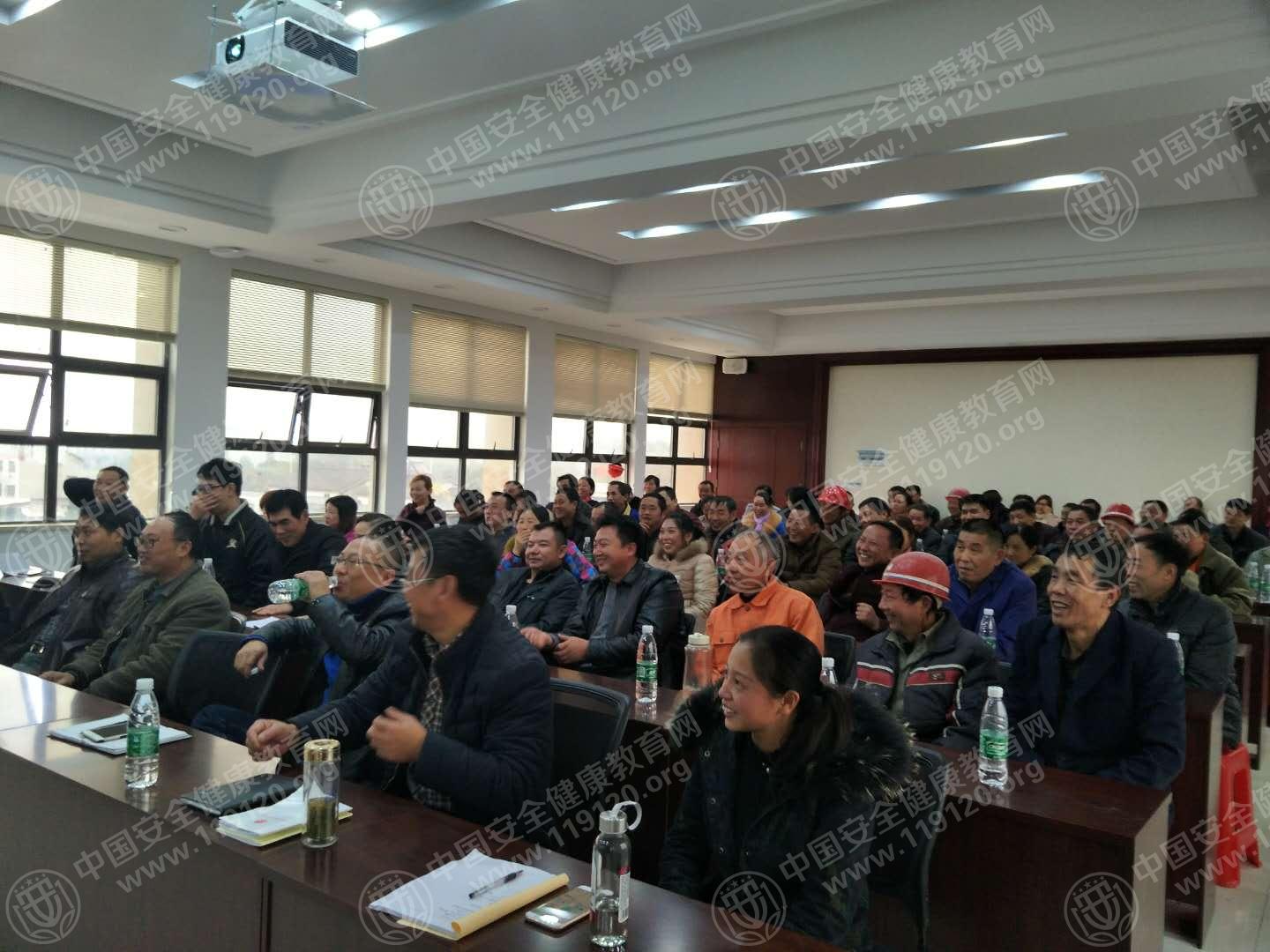 微信图片_20171122141327.jpg