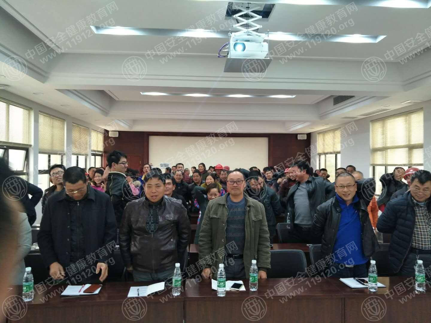 微信图片_20171122141339.jpg