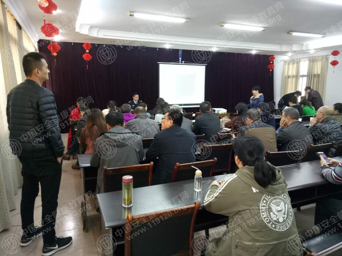 微信图片_20171115105104.jpg