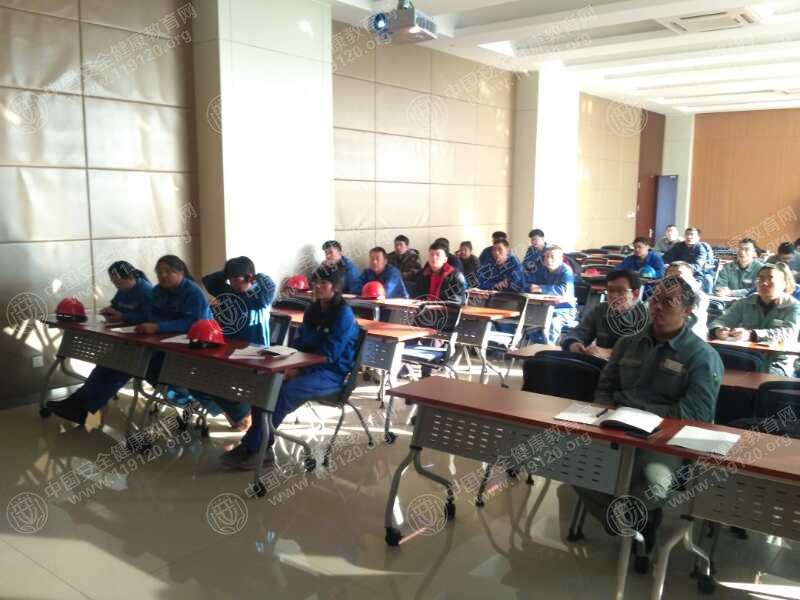 5a2121cdde82f0.jpg 17.jpg