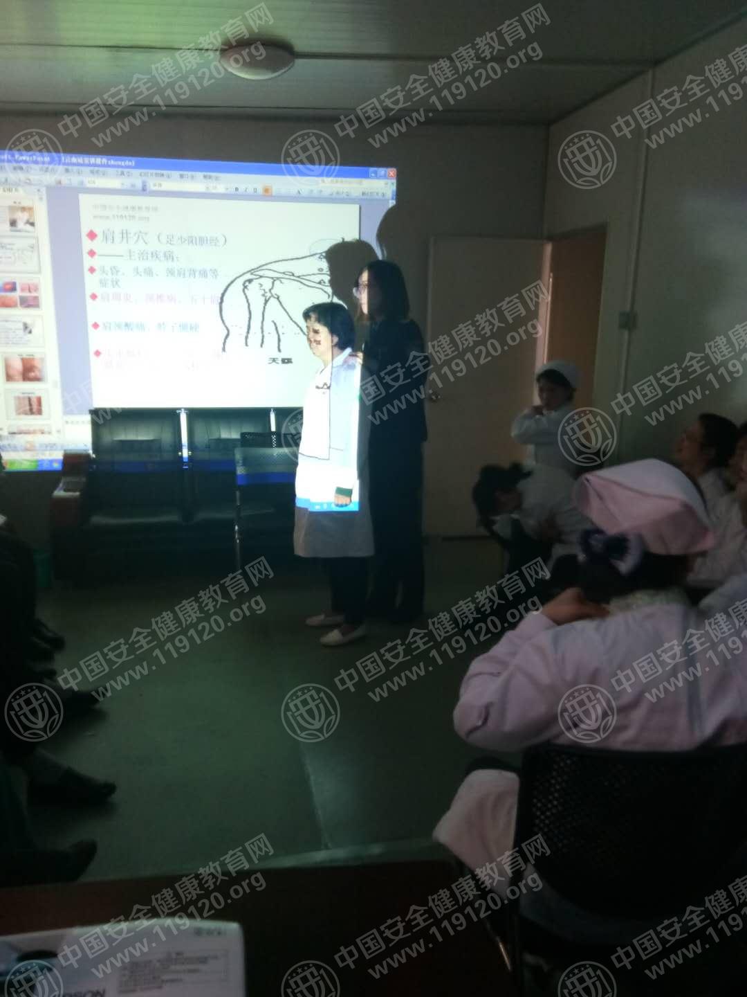 昆明华希妇科医院12.124.jpg