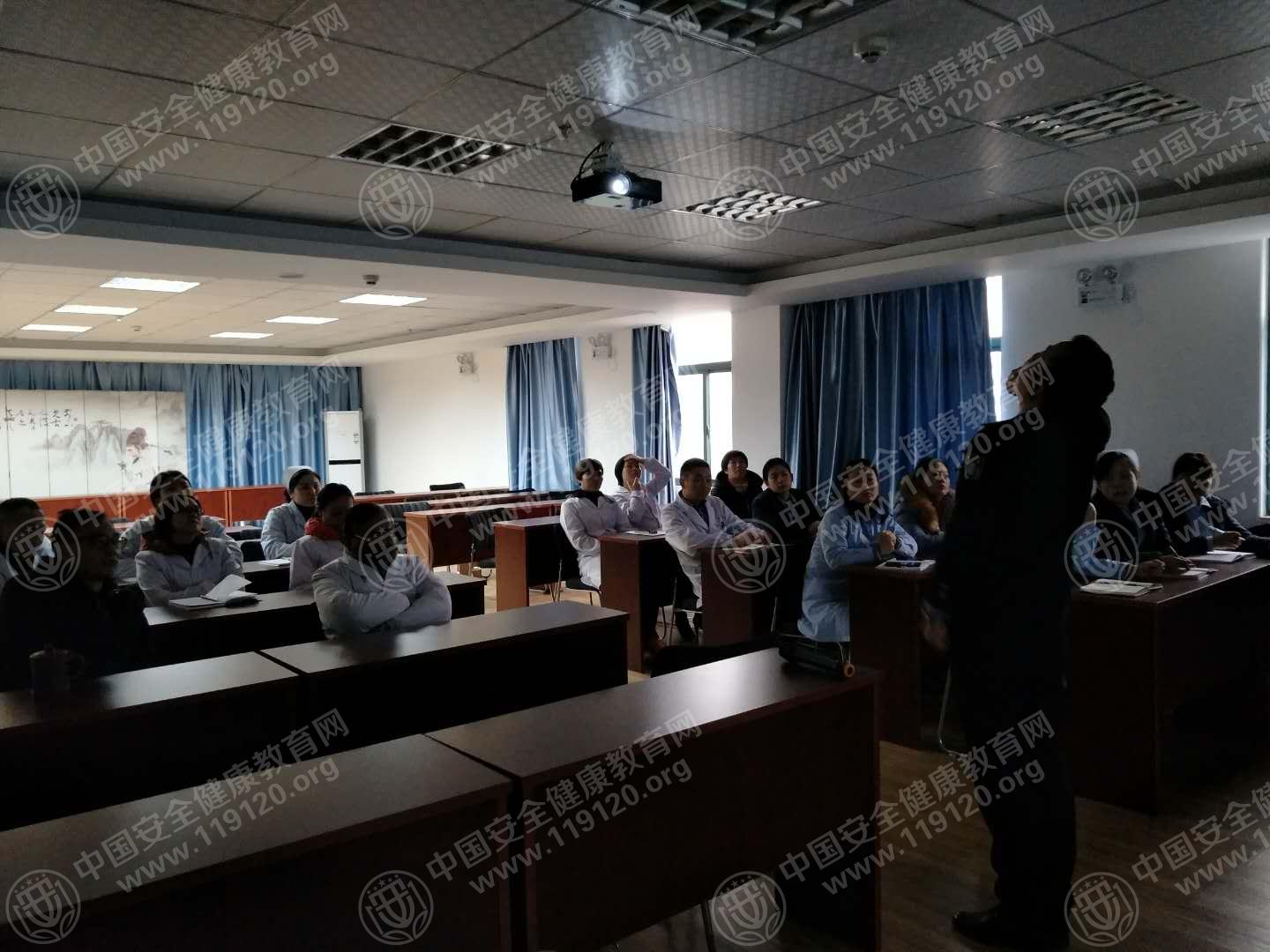 微信图片_20171213172404.jpg