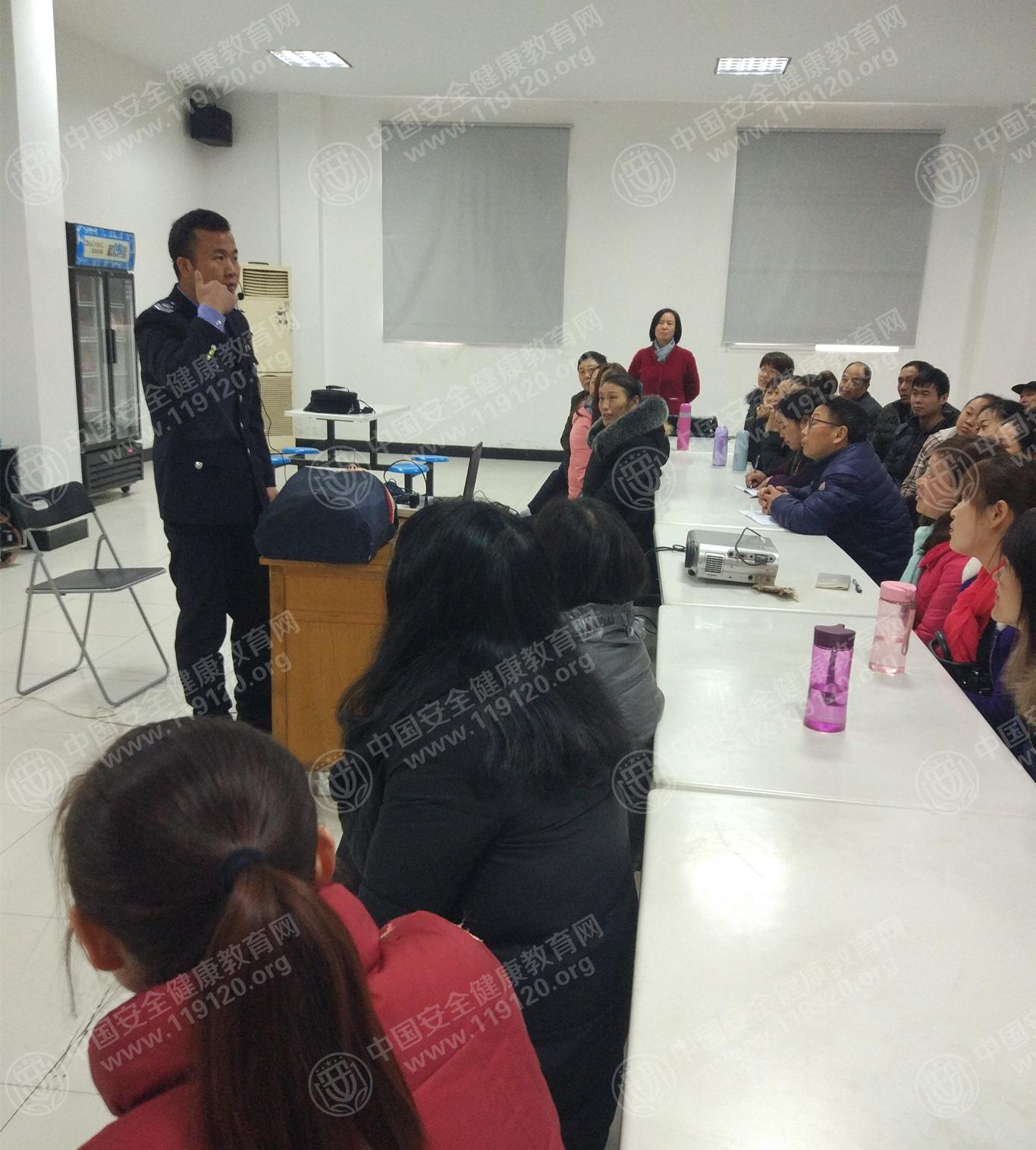 微信图片_20171214135001_副本.jpg