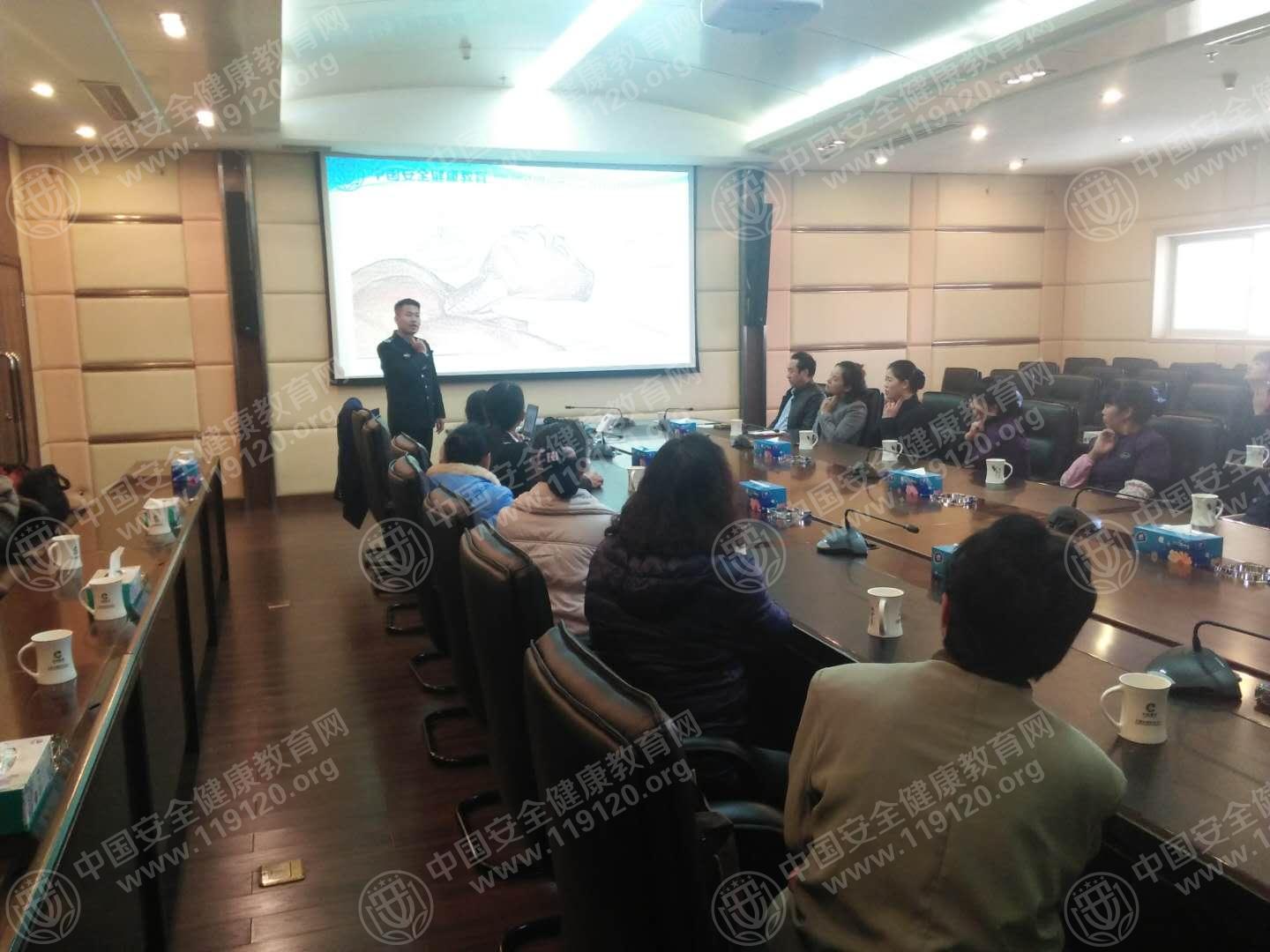 昆明市云南泰诺建筑工程有限公司12.15张金名1.jpg