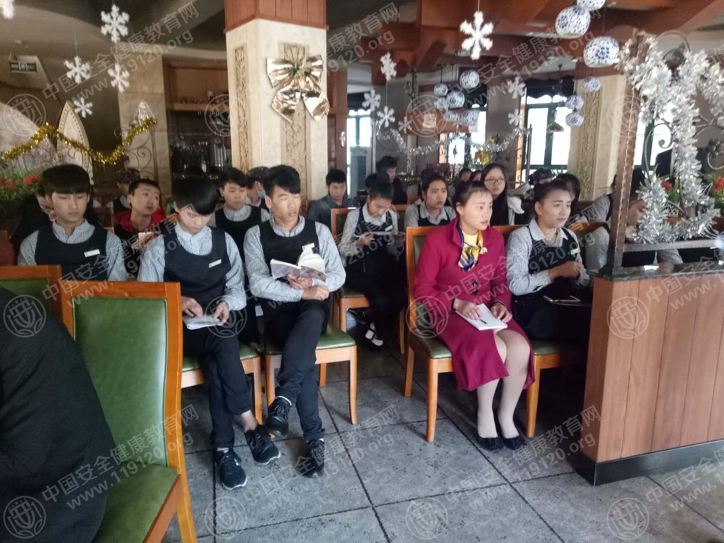 昆明市城市花园（翠湖店）12.20张俊佳3.jpg
