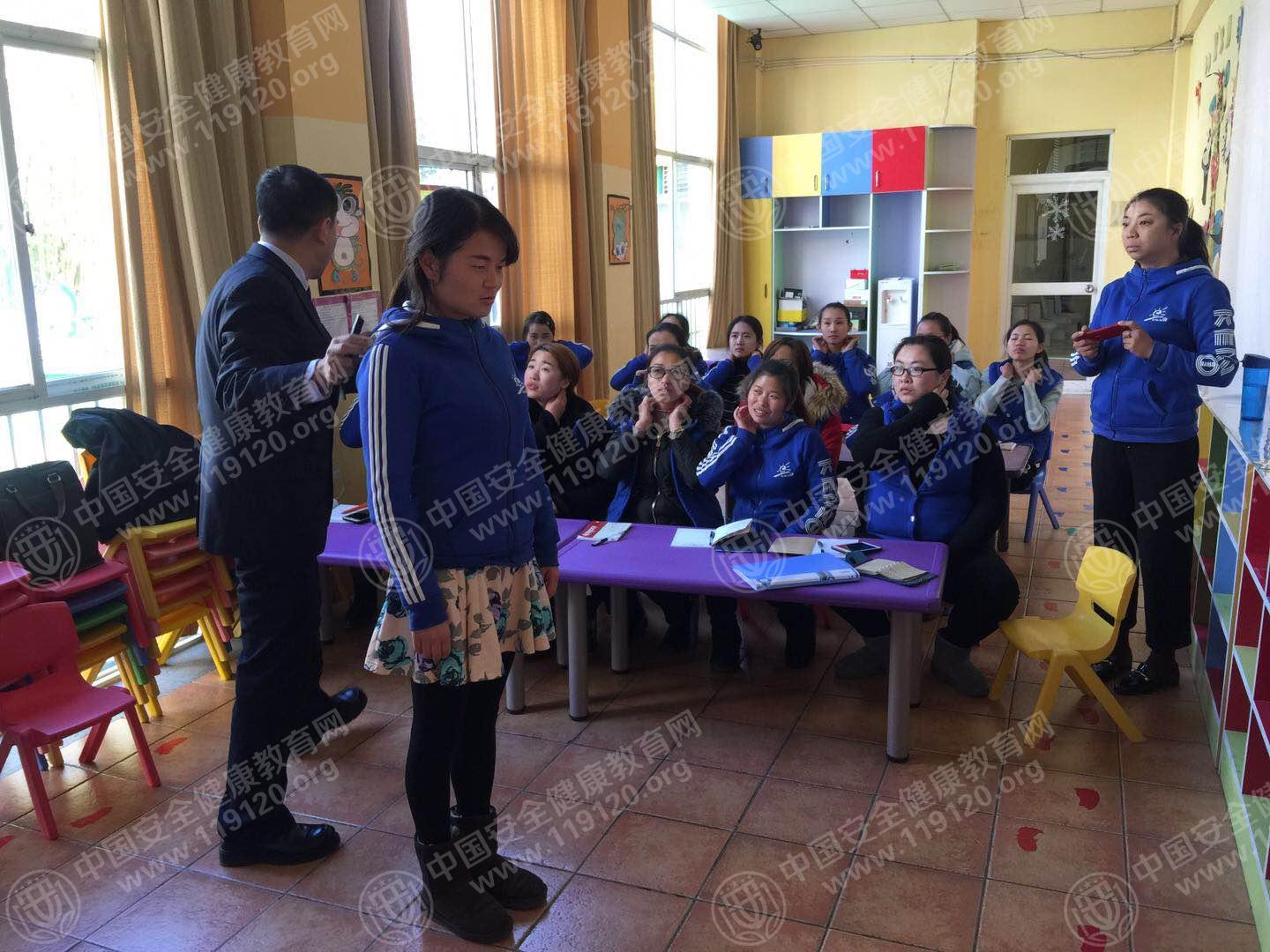 昆明市阳光幼儿园12.22武宏宇4.jpg