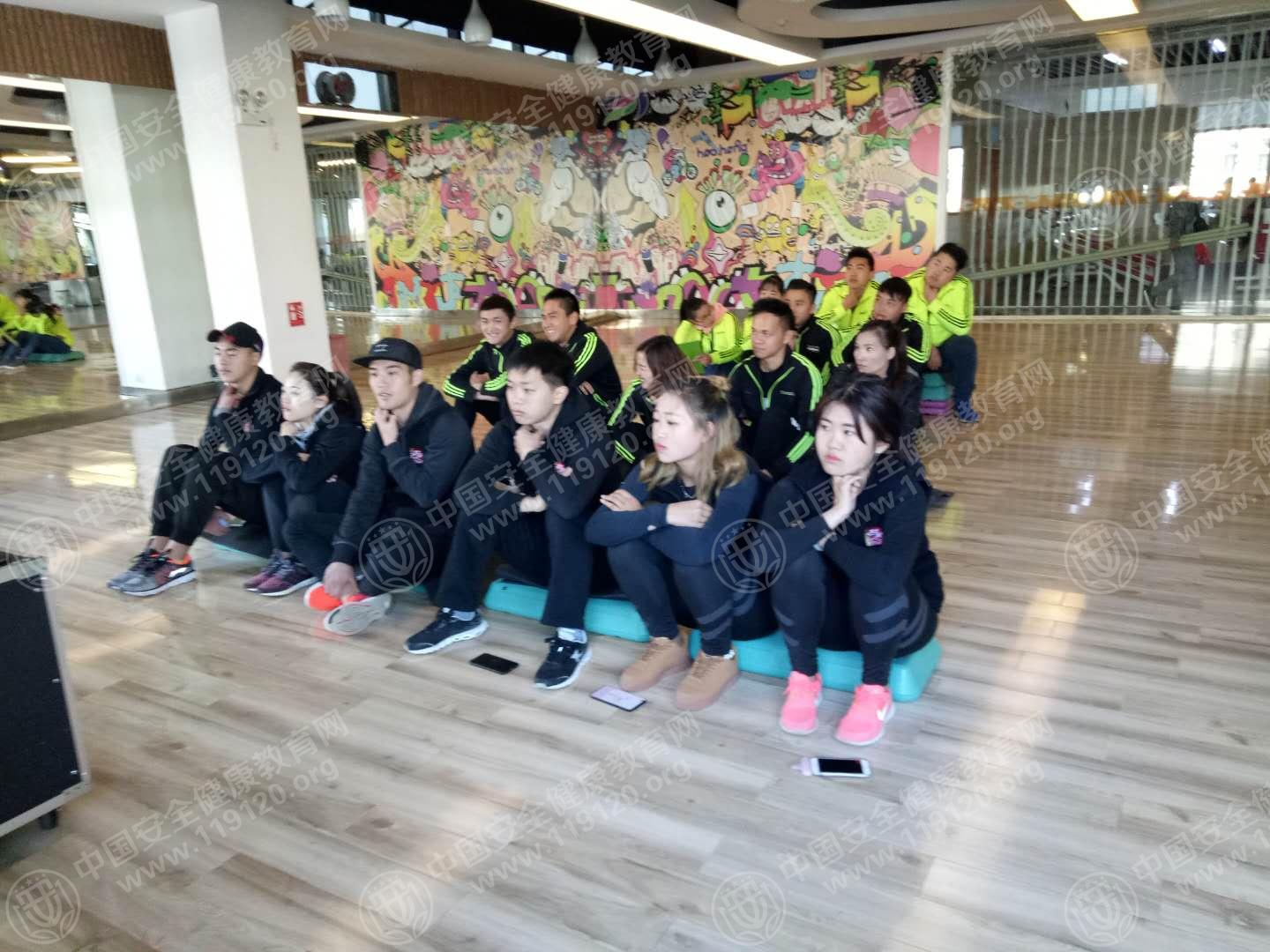 昆明市好恒健身（启鸿店）12.25杨晶晶2.jpg