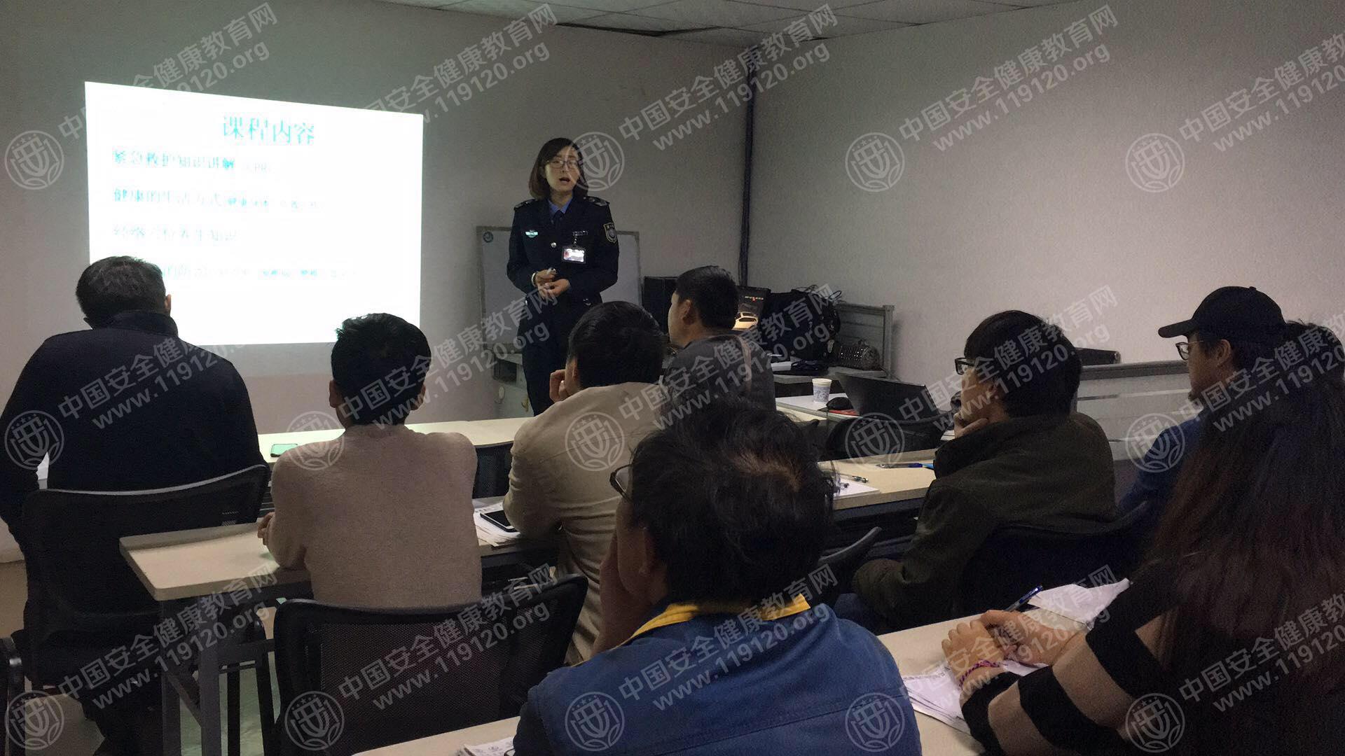 昆明市明键汽车有限公司12.252.jpg