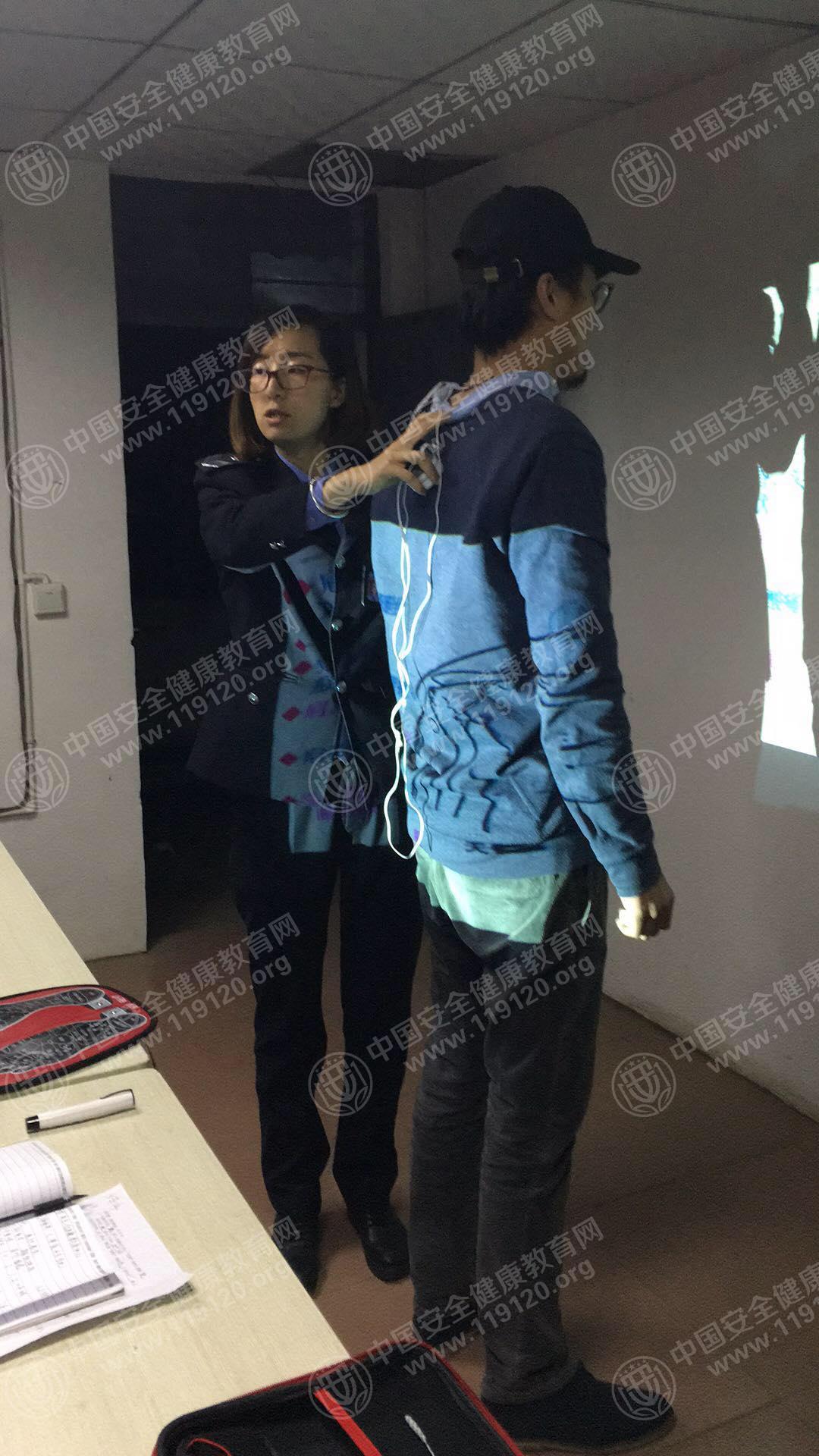 昆明市明键汽车有限公司12.254.jpg