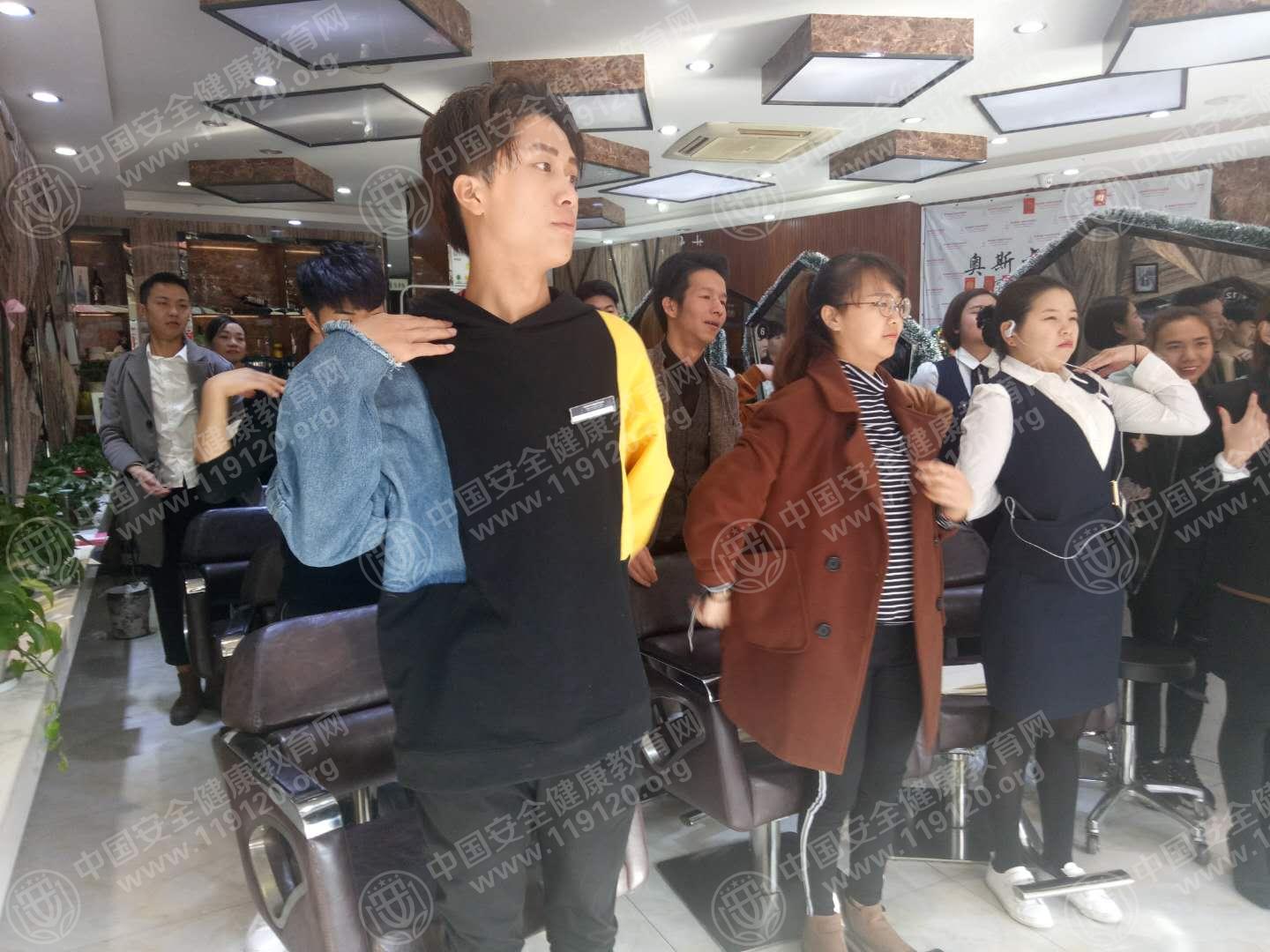 昆明市香港奥斯卡护肤造型12.26郭磊2.jpg