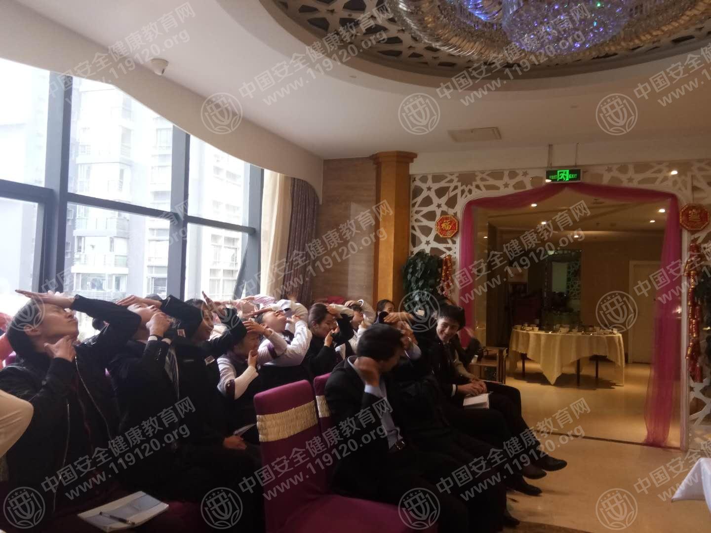 昆明市听牧牛庄12.27李明华3.jpg