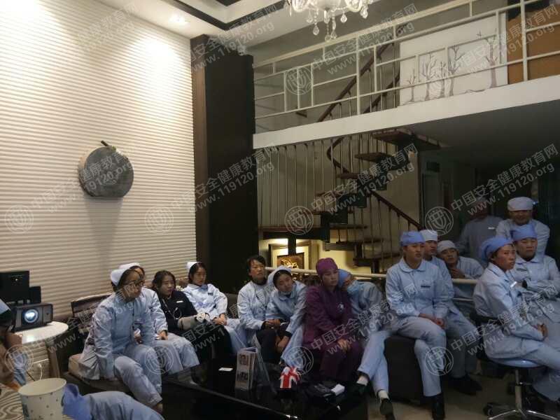昆明市洪晟口腔12.27郭磊3.jpg