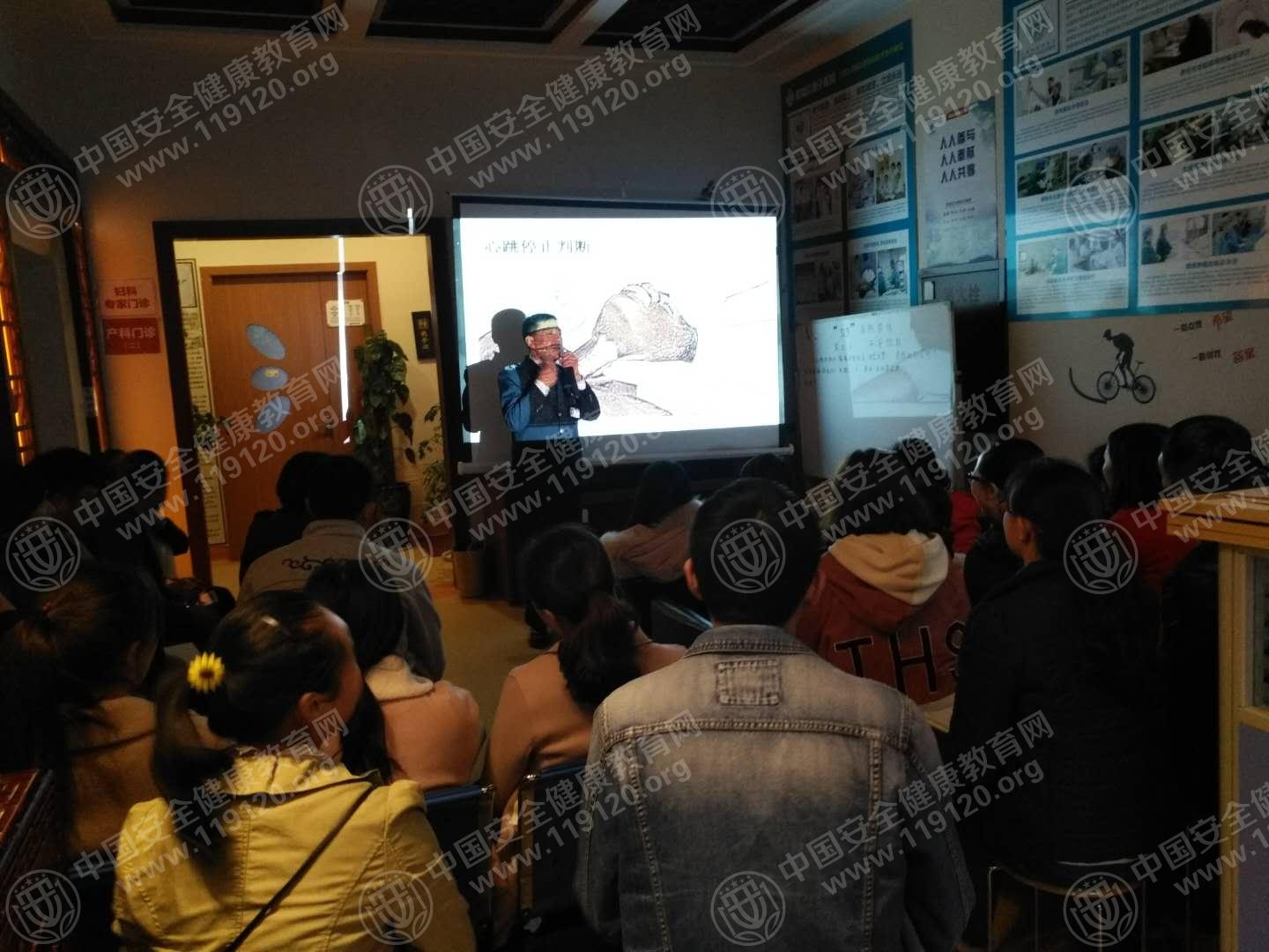昆明市红房子医院12.28武文宇3.jpg