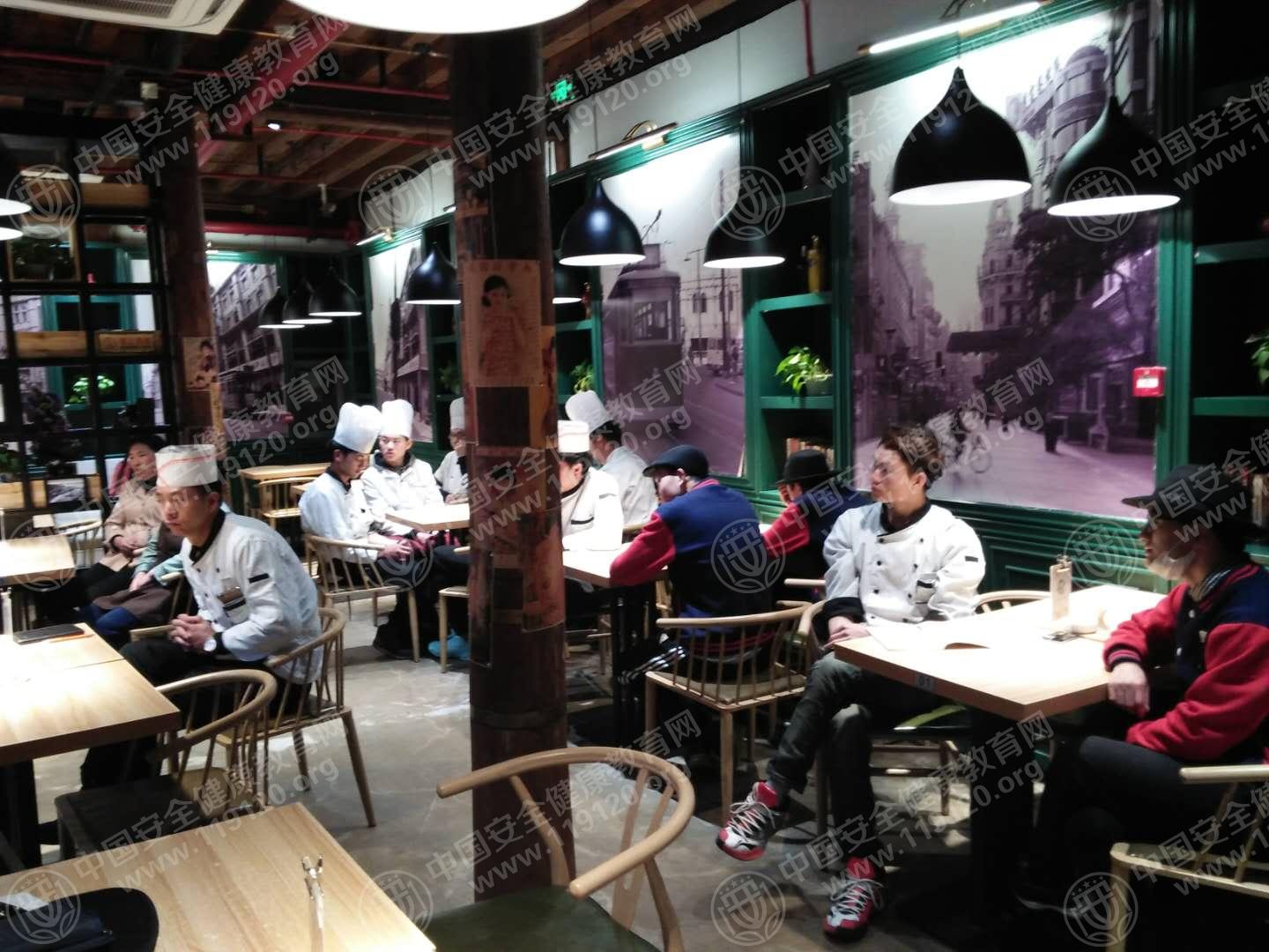 昆明市沪上弄堂1.31.jpg