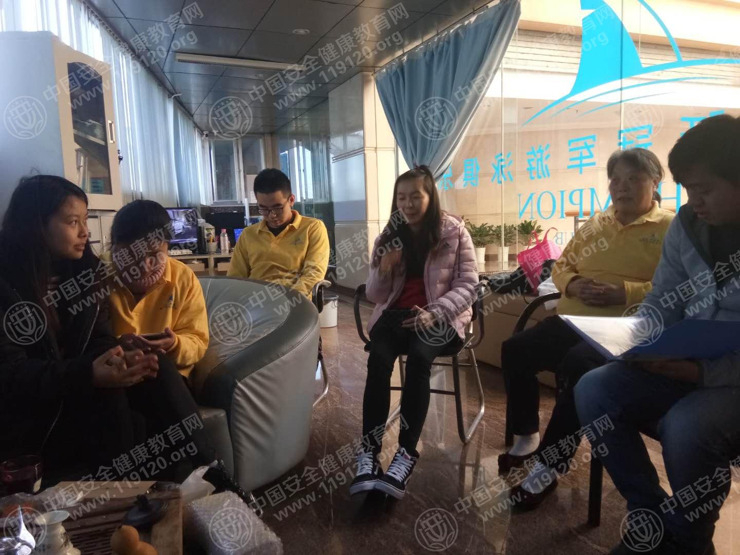 昆明市泰丽游泳馆1.5方丽琼1.jpg