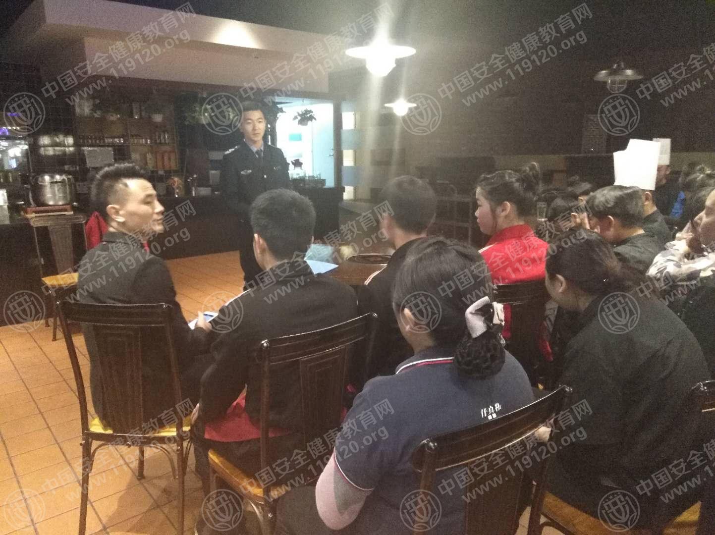 昆明市嫡炉火锅店（南亚店）1.5郭磊1.jpg