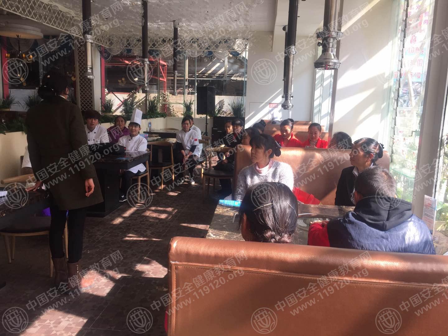 昆明市南国海鲜自助（体育城店）1.9.jpg