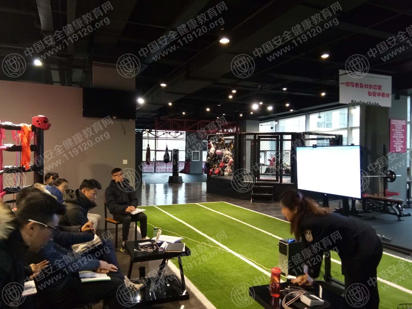 昆明市zing studio 运动馆1.10杨晶晶2.jpg
