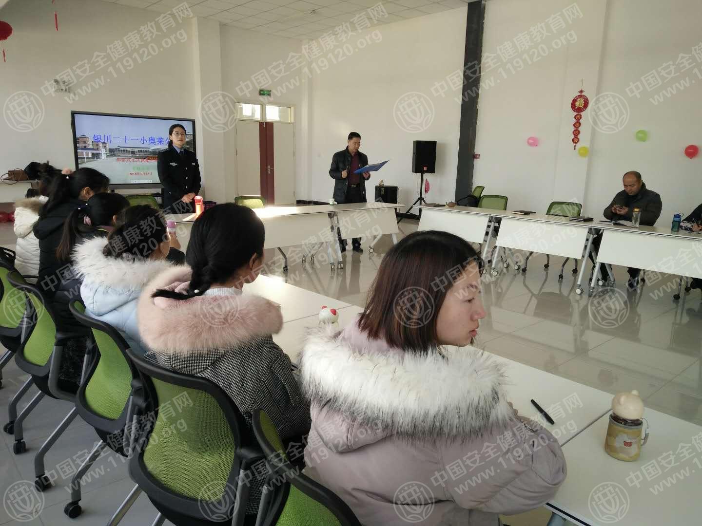 5a601ddc66d240.jpg 奥莱2.jpg