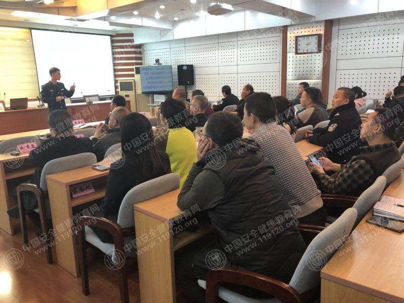 5a6ae688131ef0.jpg 微信图片_20180126162643.jpg
