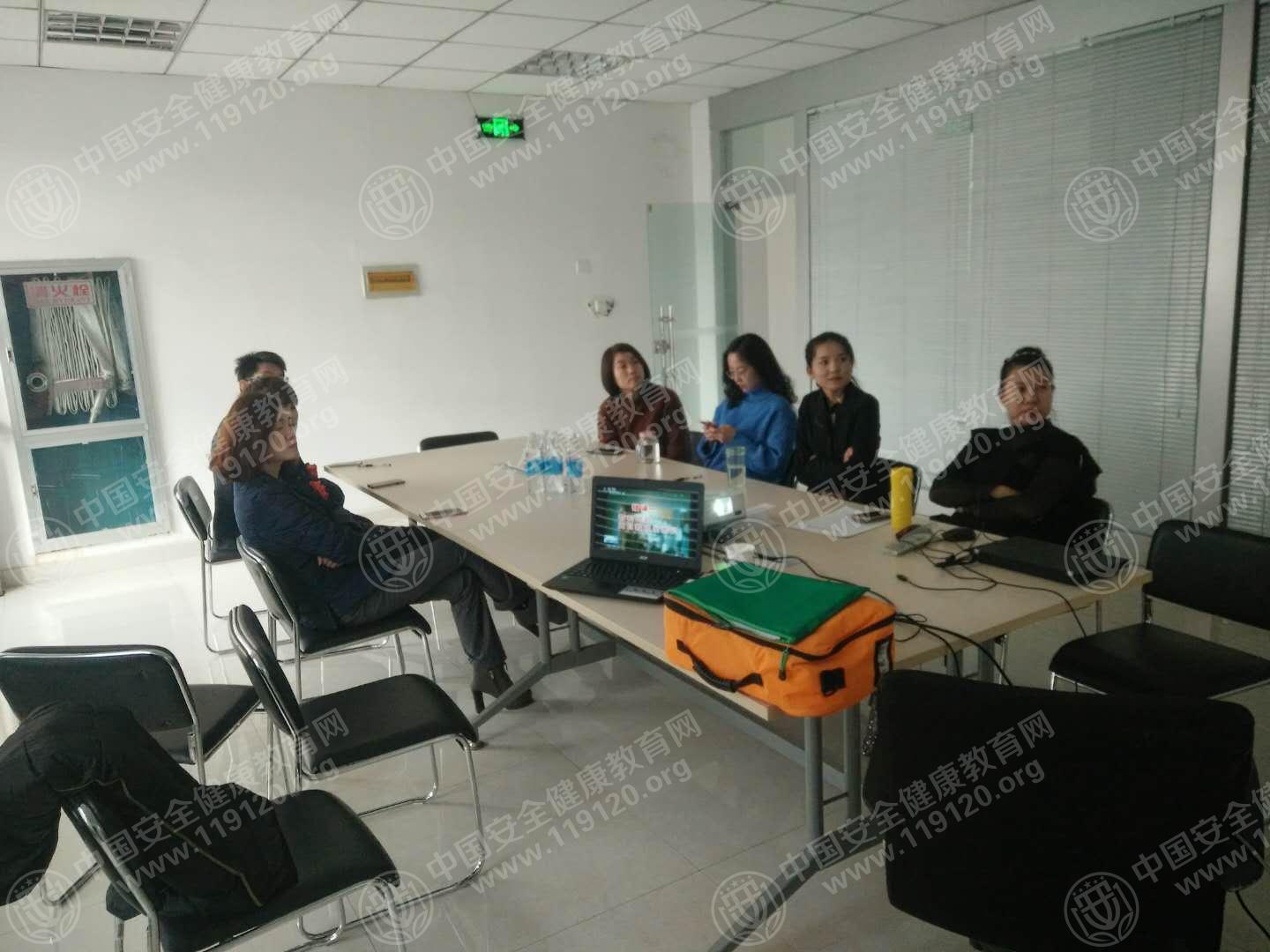 微信图片_20180129115919.jpg