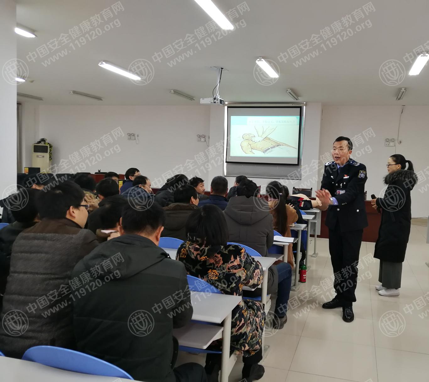 微信图片_20180130140551_副本.jpg