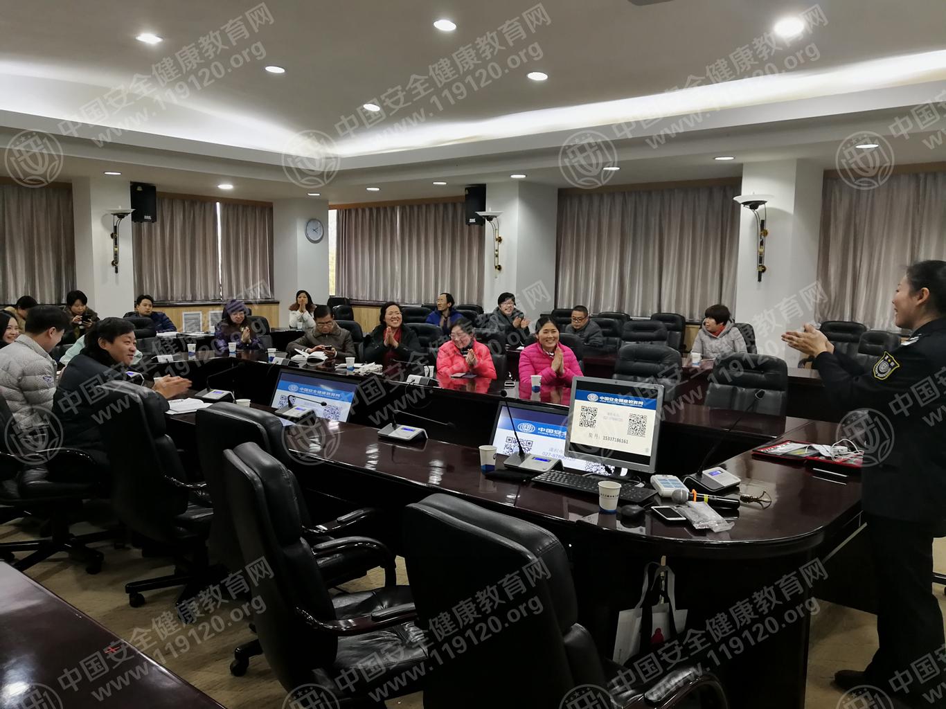 微信图片_20180126161809_副本.jpg