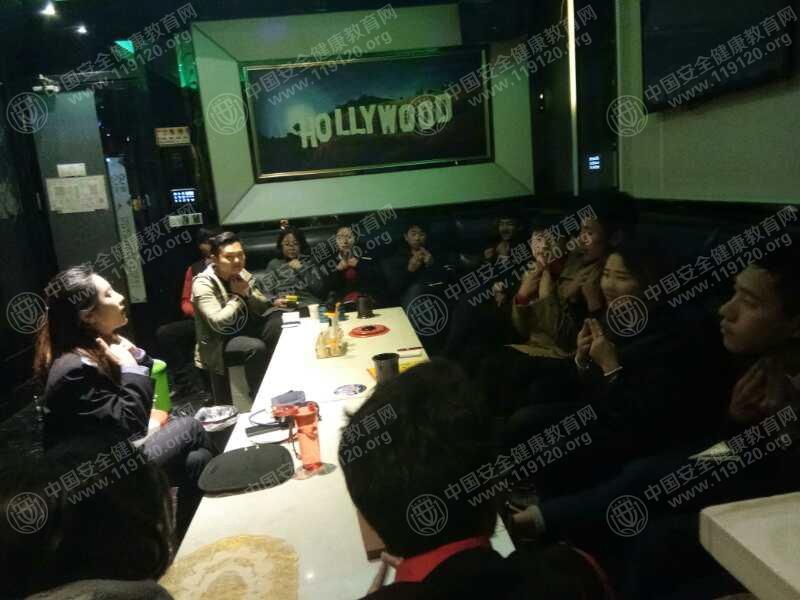 昆明市99街区量贩式KTV1.31杨晶晶3.jpg