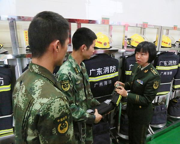 走近广州消防女大队长:怕,但怎么可能不冲到最前面去?