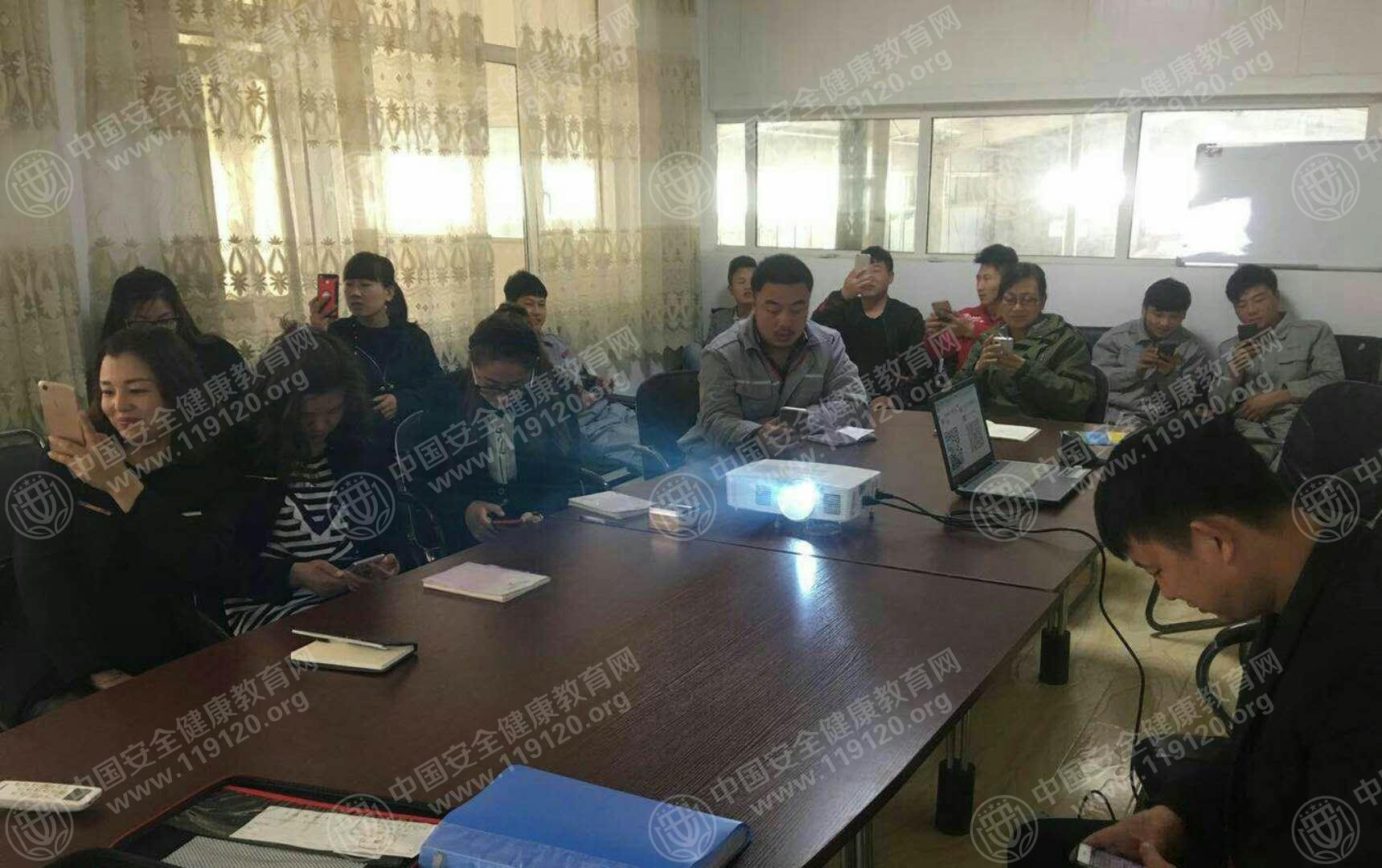 5aba10eaad9710.jpg 222.jpg